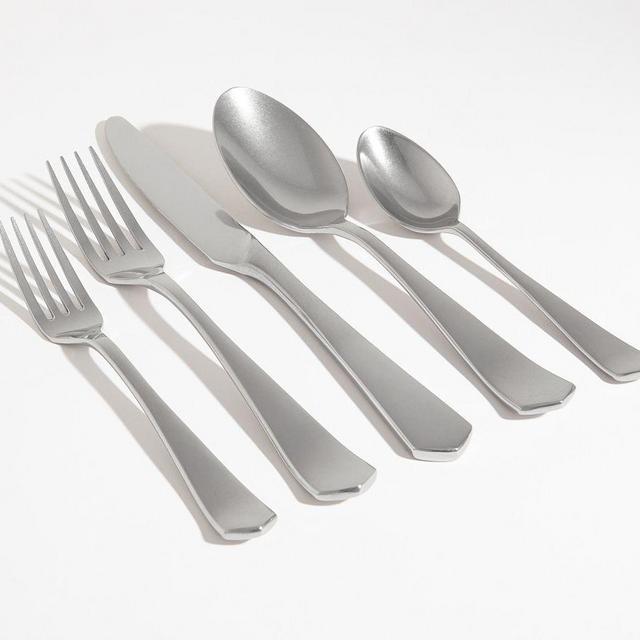 Brier Flatware, Set of 20 - Tumbled Silver