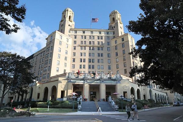 The Wedding Website of Zoë Graham and Anderson Jones