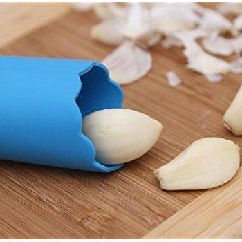 OXO Good Grips Silicone Garlic Peeler with Stay-Clean Storage Case