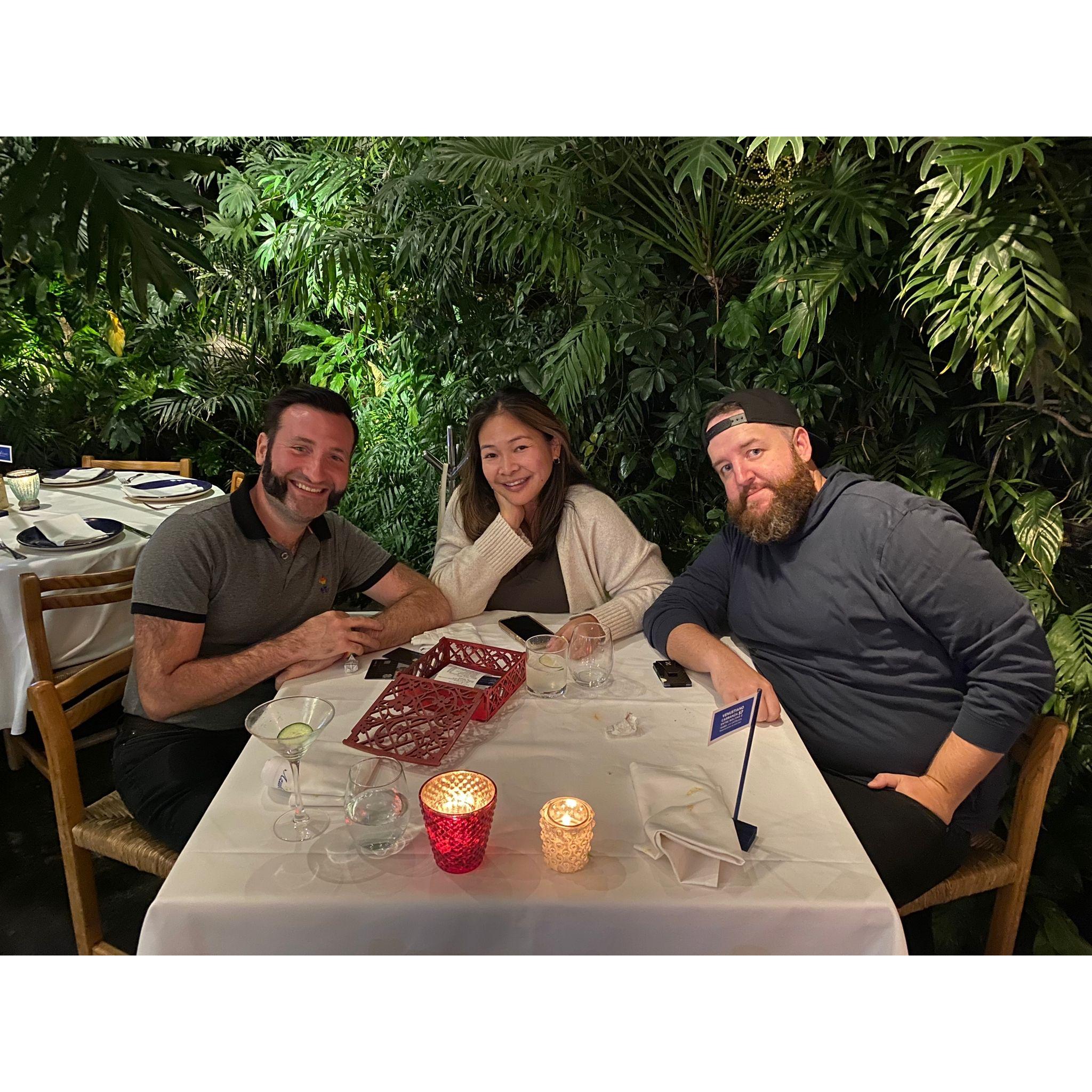 Having friends travel the world to meet up <3