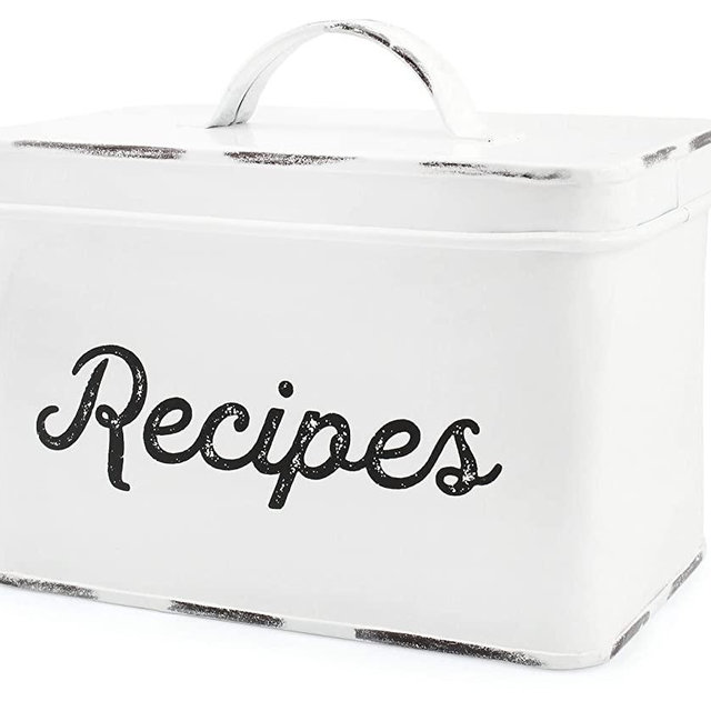 AuldHome Rustic White Recipe Box; Enamel Farmhouse Recipe Holder and Organizer for 4 x 6 Inch Recipe Cards