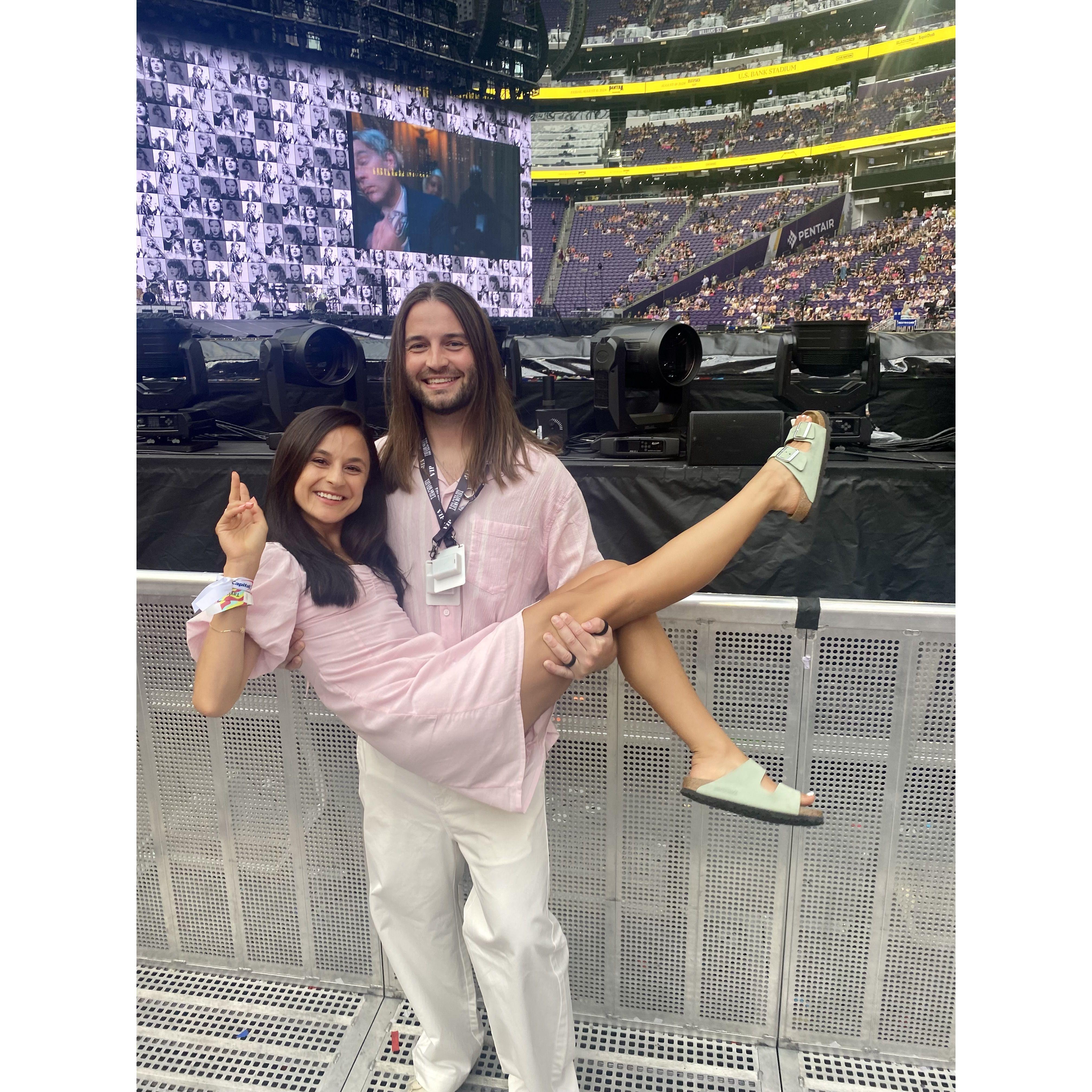 Taylor Swift concert in Minneapolis for Cheyenne's birthday!!