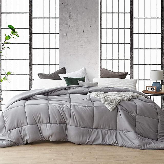 Nomadic™ Alaskan - Ultimate Oversized King Comforter (120" x 120") - Alloy