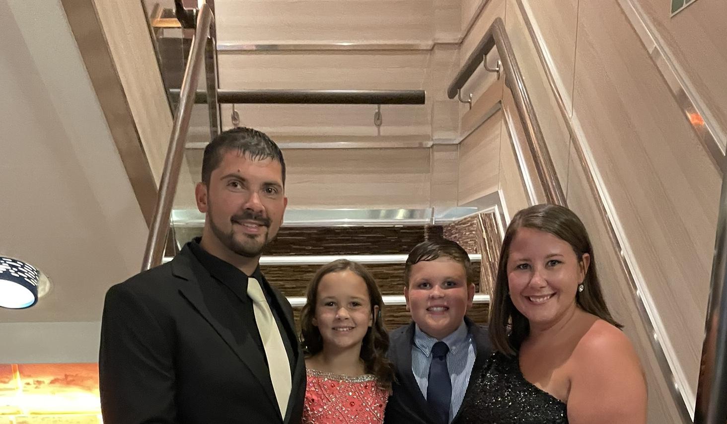 The Wedding Website of Matthew Farmer and Marisa Hughes