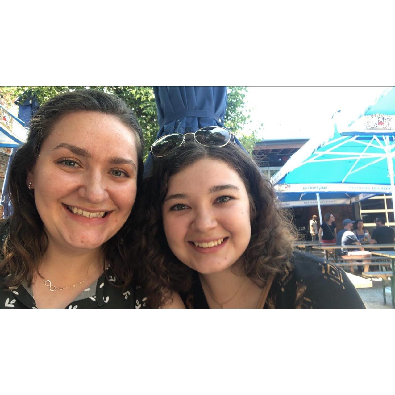 A fun trip to Frankford Hall - a day I will never forget because Hannah ate my pickle >:(