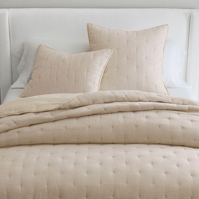 Rosewater Belgian Flax Linen Waffle Quilt, Full/Queen