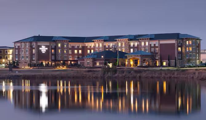 The Wedding Website of Daniella Mesta and James Hertwig