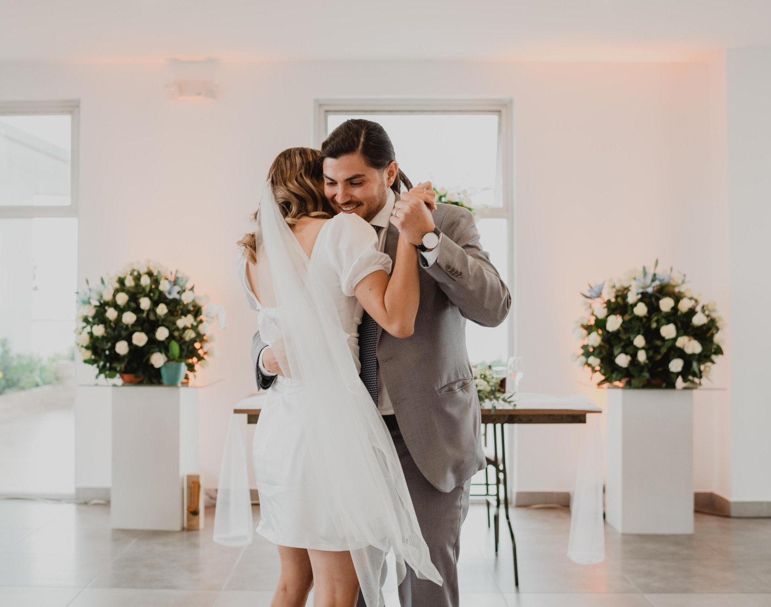 The Wedding Website of Sulay Rendón and Dušan Gargurevich