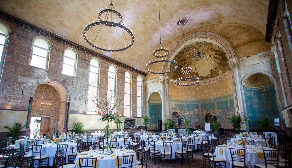 The Wedding Website of Amunique Moore and Seme'one Mundy
