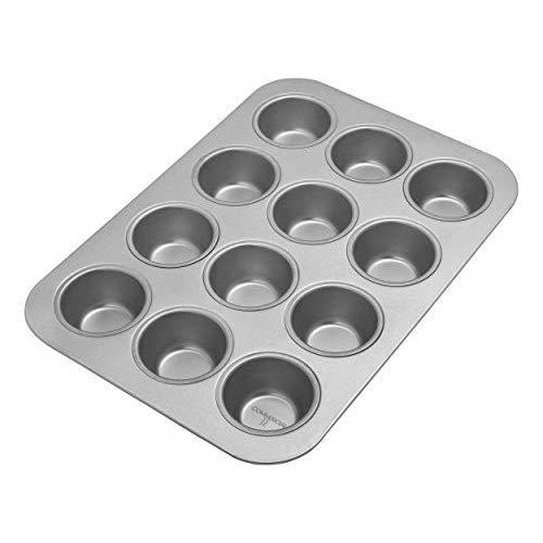 Chicago Metallic Commercial II Traditional Uncoated 16-3/4 by 12-Inch  Jelly-Roll Pan