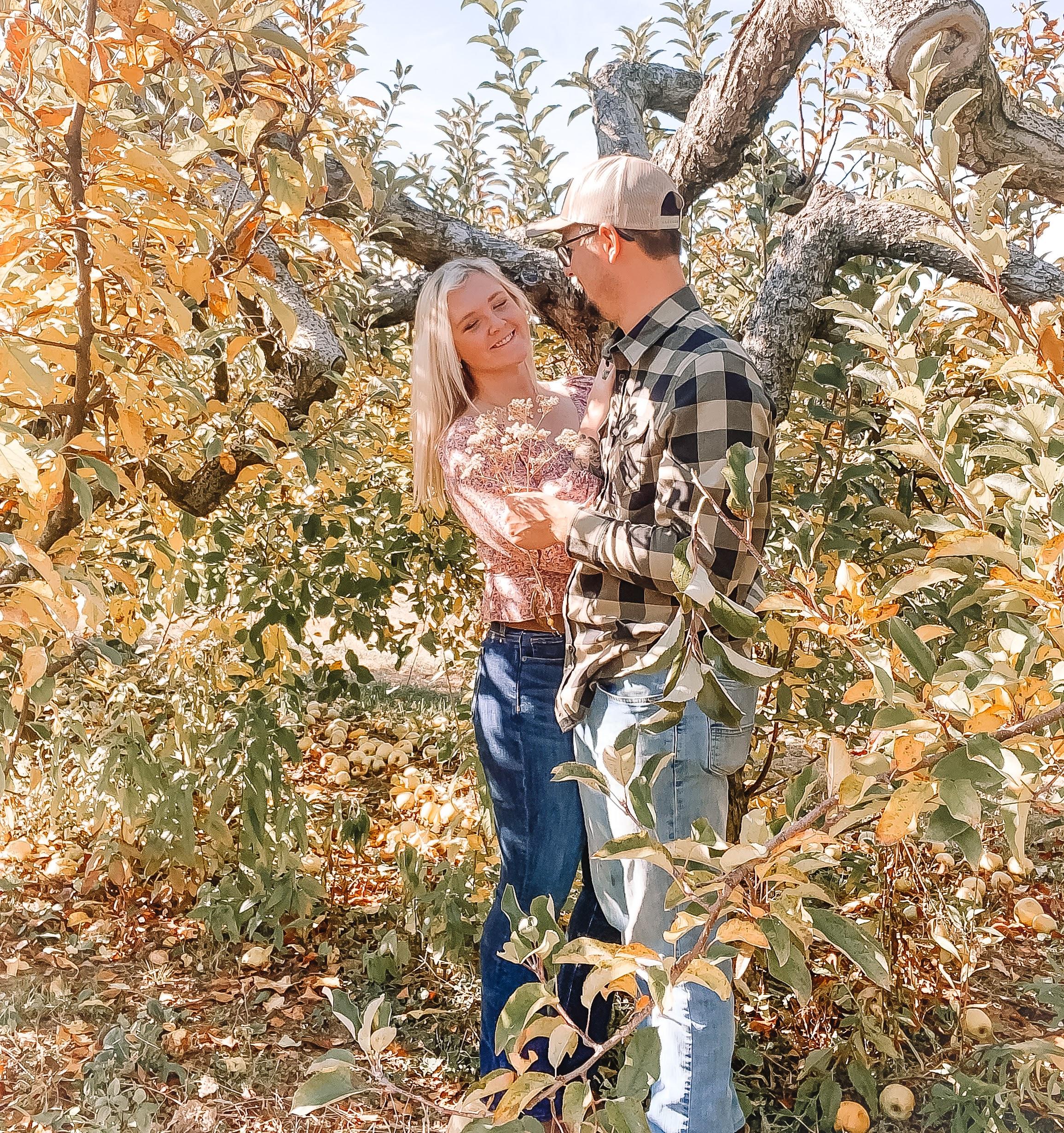 The Wedding Website of Raylin Benningfield and Ryan DeHart