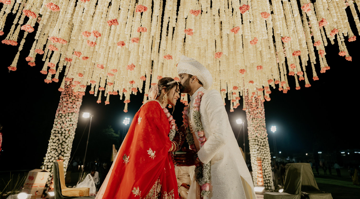 The Wedding Website of Akshay Bahursettiwar and Mansi Patel
