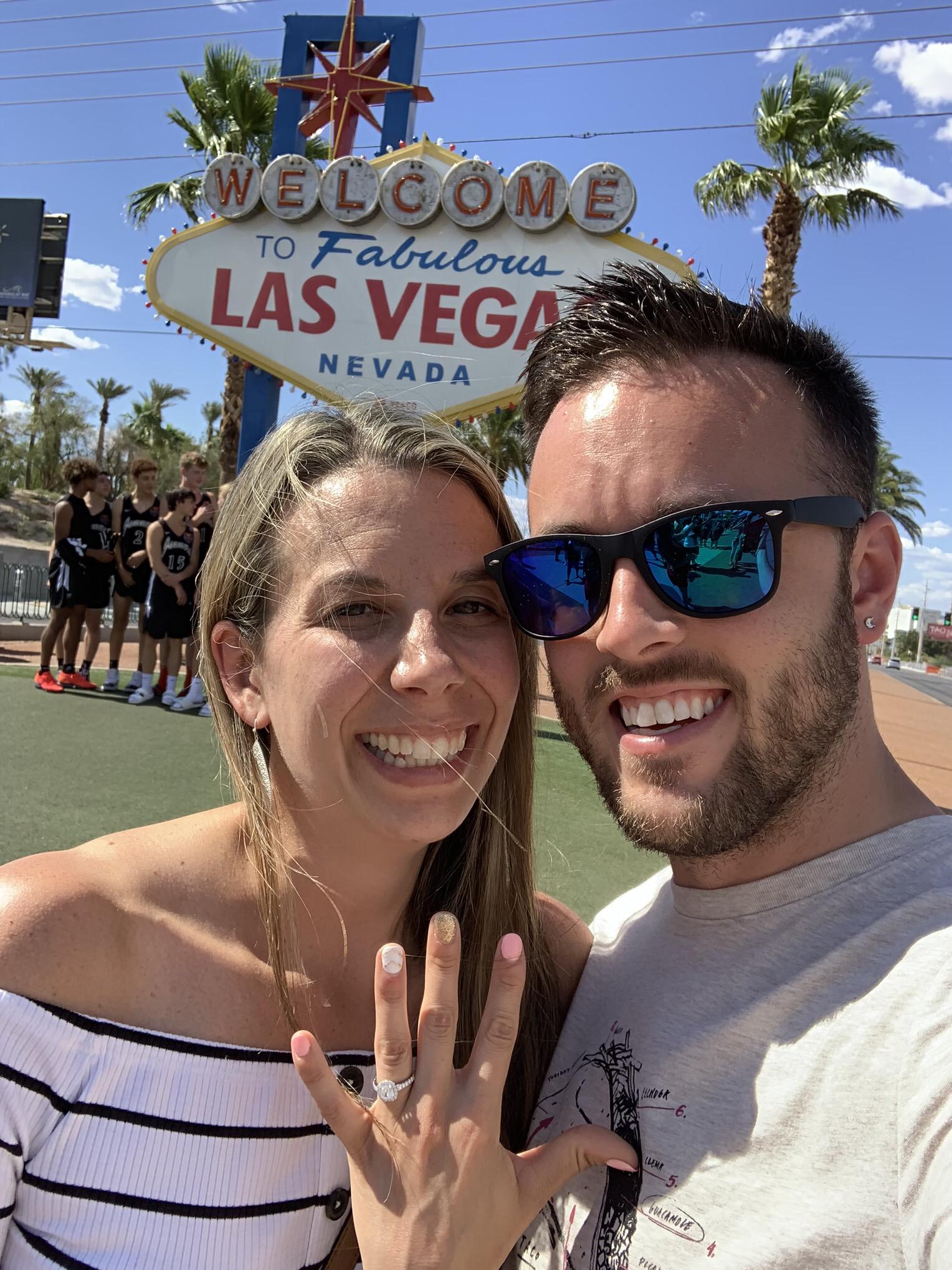 The Wedding Website of Jennifer Demers and Desmond Clark