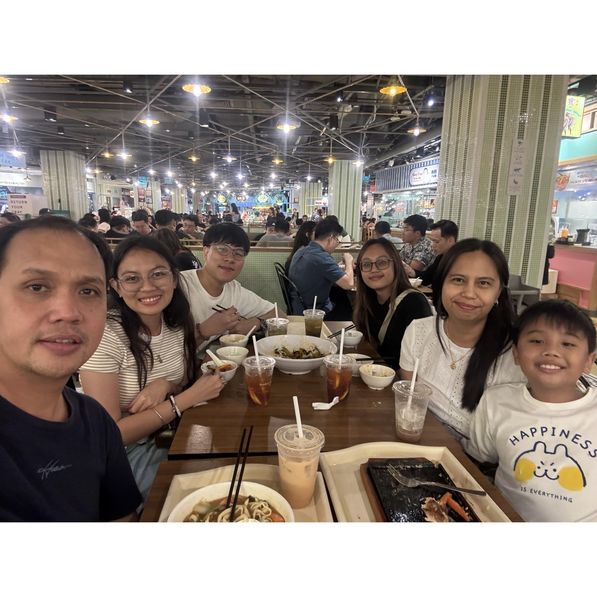 Singapore Family Bonding :)
