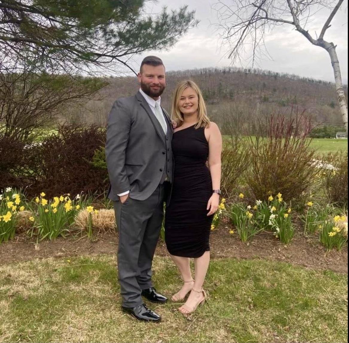 The Wedding Website of Lindsey Colanduoni and Gregory Zotian