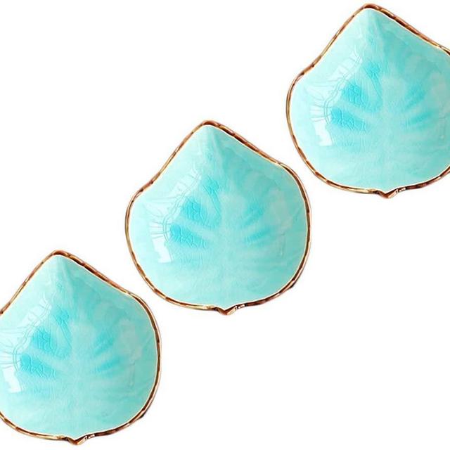 WAIT FLY Lovely Grape Leaves Shaped Ceramics Seasoning Dishes/Tea Bag Holders/Teaspoon Rest/Ketchup Saucer/Appetizer Plates/Vinegar Spice Salad Soy Sushi Wasabi Seasoning Dipping Bowls, Set of 3
