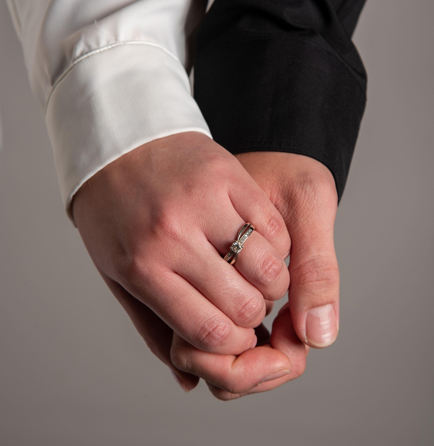 The Wedding Website of Gabriela Hoyos and Felipe Vallejo