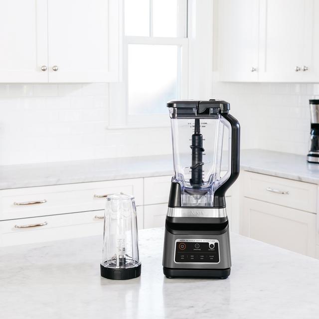 Ninja® Professional Plus Blender DUO® with Auto-iQ® BN750