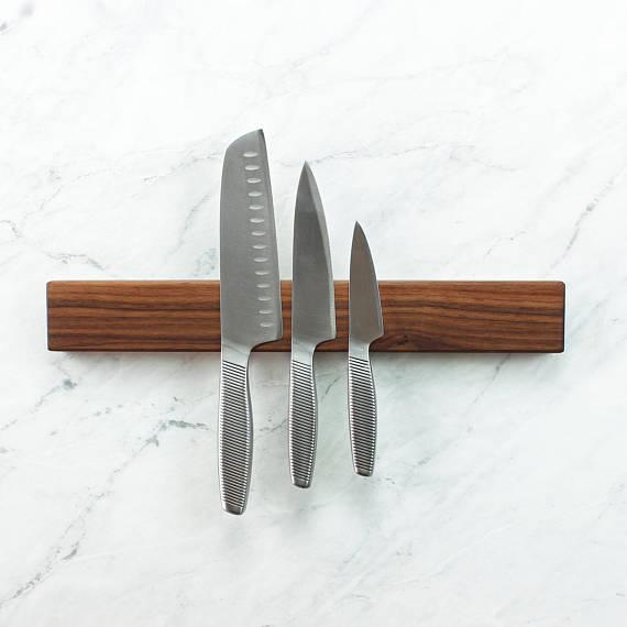 Magnetic knife rack