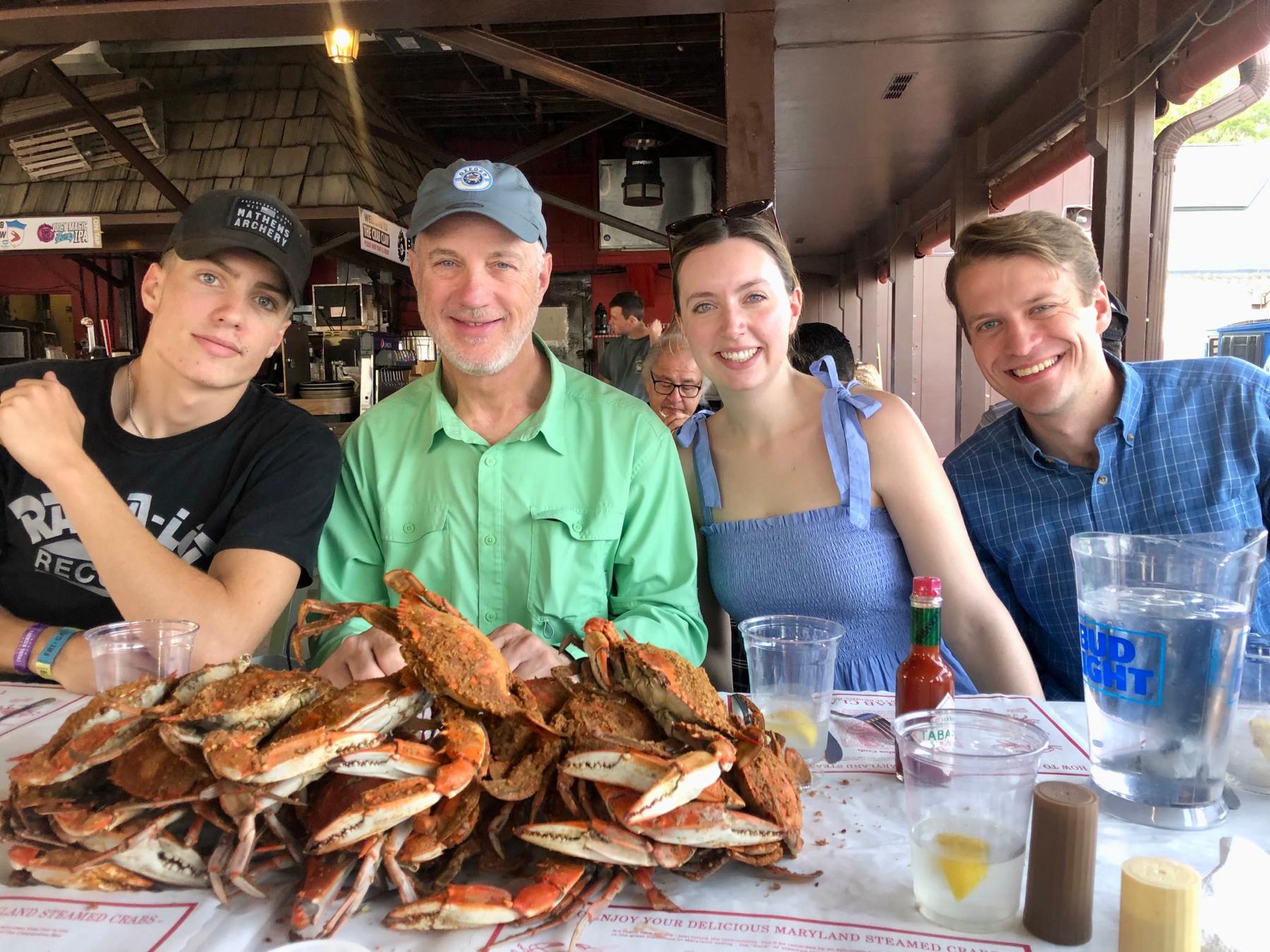 Celebrating Father’s Day with crabs in Oxford, MD 🦀🐚