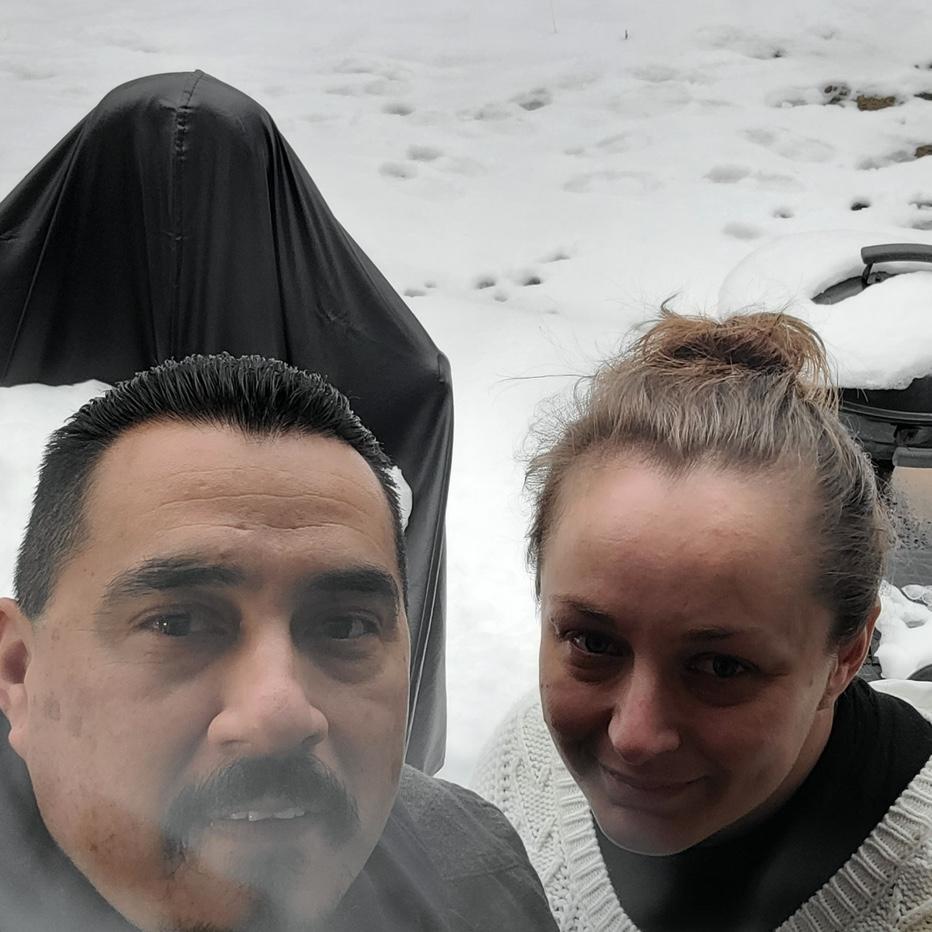 Snow while visiting Shalene’s mom! 2022 🤍