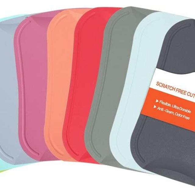 doblé Non-Scratch Flexible Cutting Board for Chopping, Scratch Free Juice Grooves with Easy Grip Handle, Non-Slip Dishwasher Safe for Kitchen (Small (11.2" x 7.79"), Blue gray)