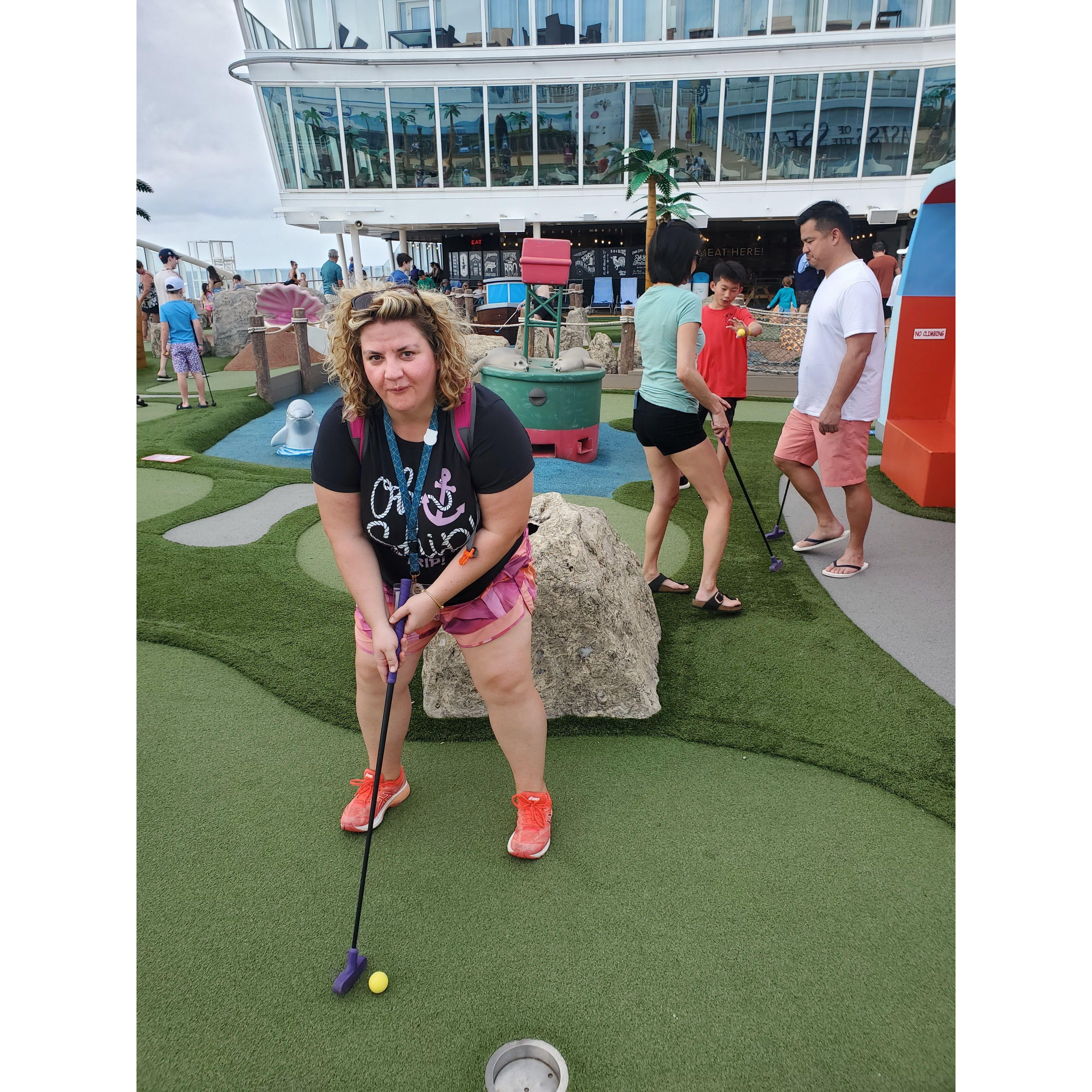 Natalie trying to beat the pro at his own game!