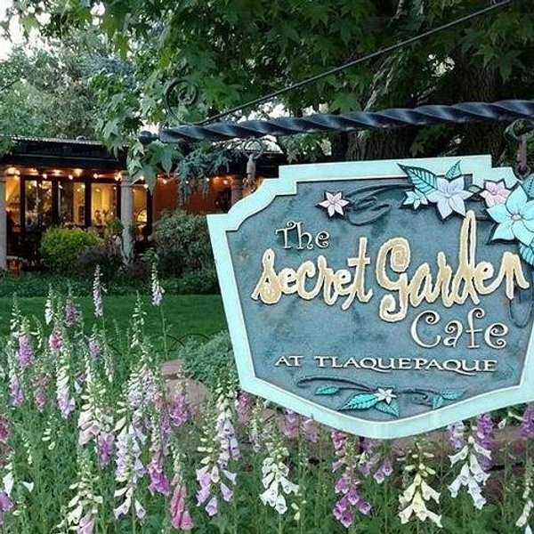 Tlaquepaque Village’s Secret Garden Cafe: Brunch for Two