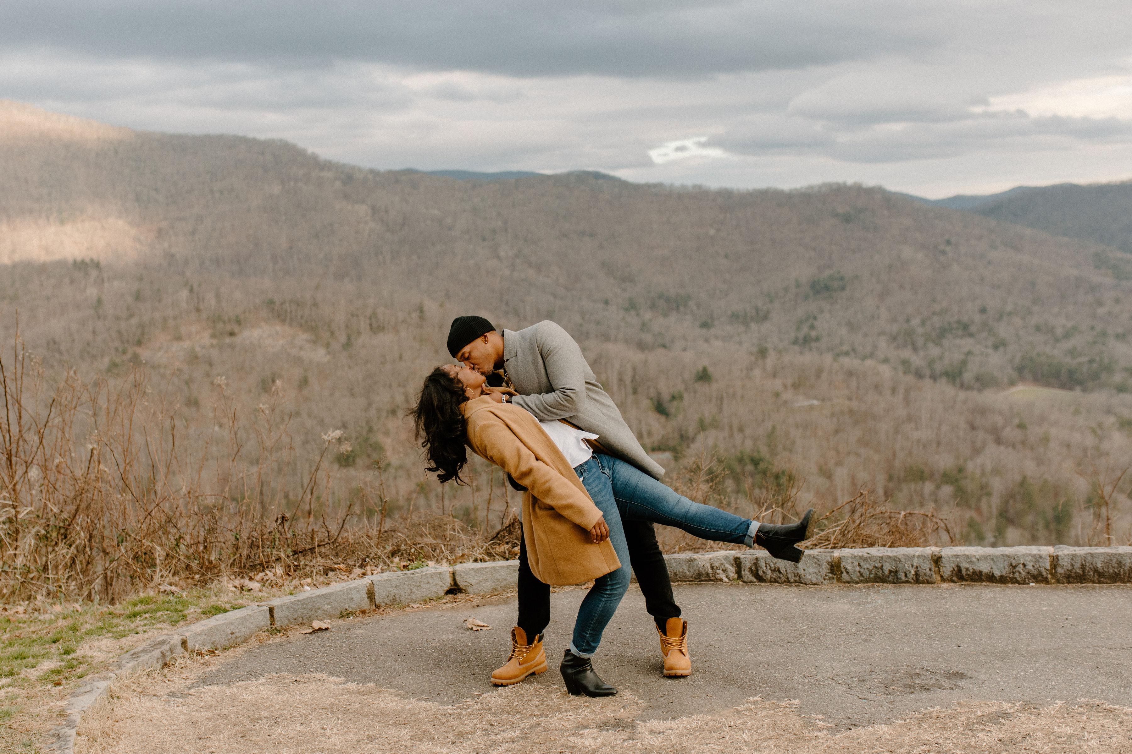 The Wedding Website of Sydney Howell and Antonio Echols
