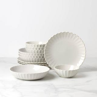 French Perle Scallop 12-Piece Dinnerware Set, Service for 4