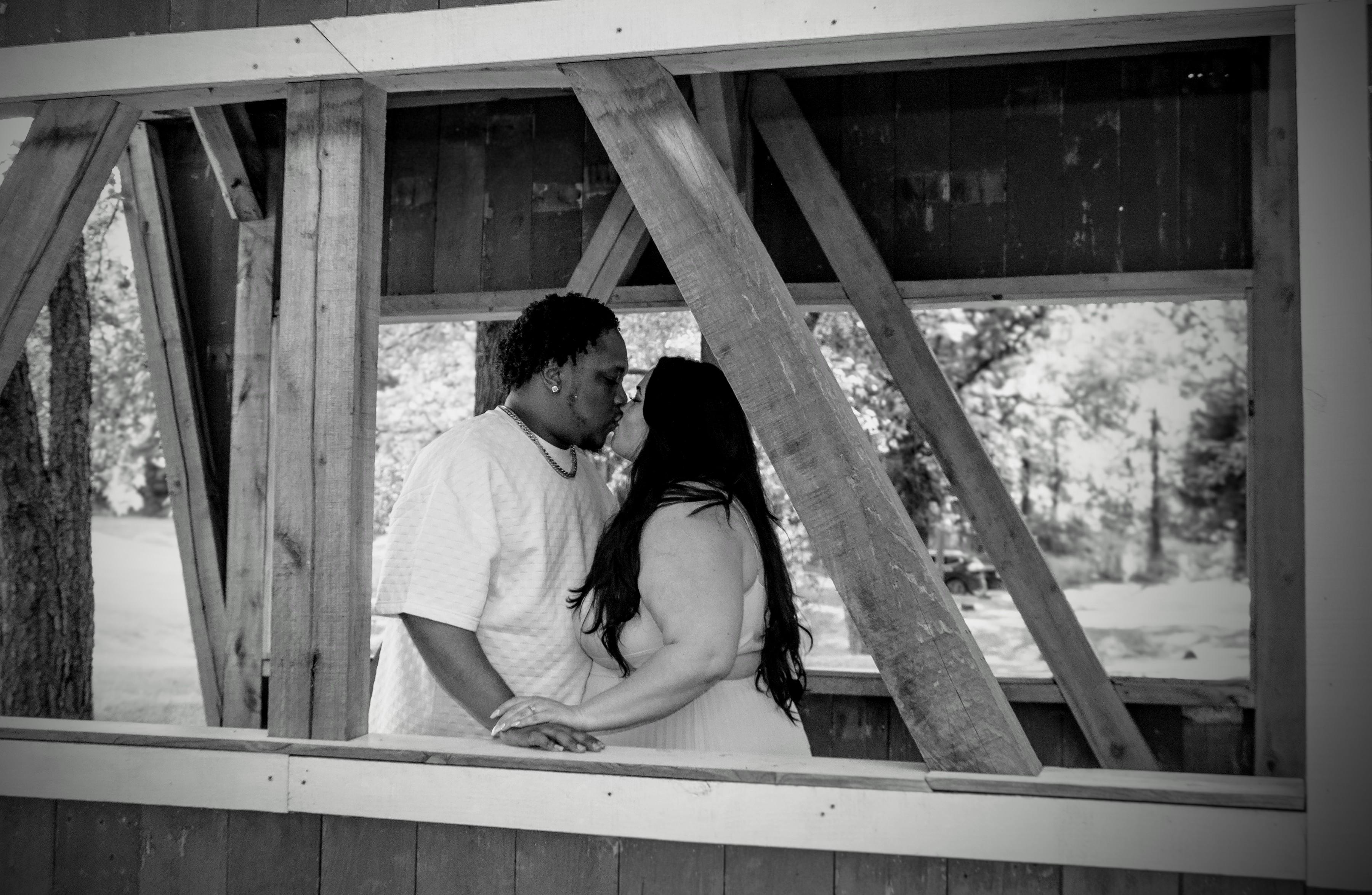 The Wedding Website of Brianna Cogar and Jaramy Lewis