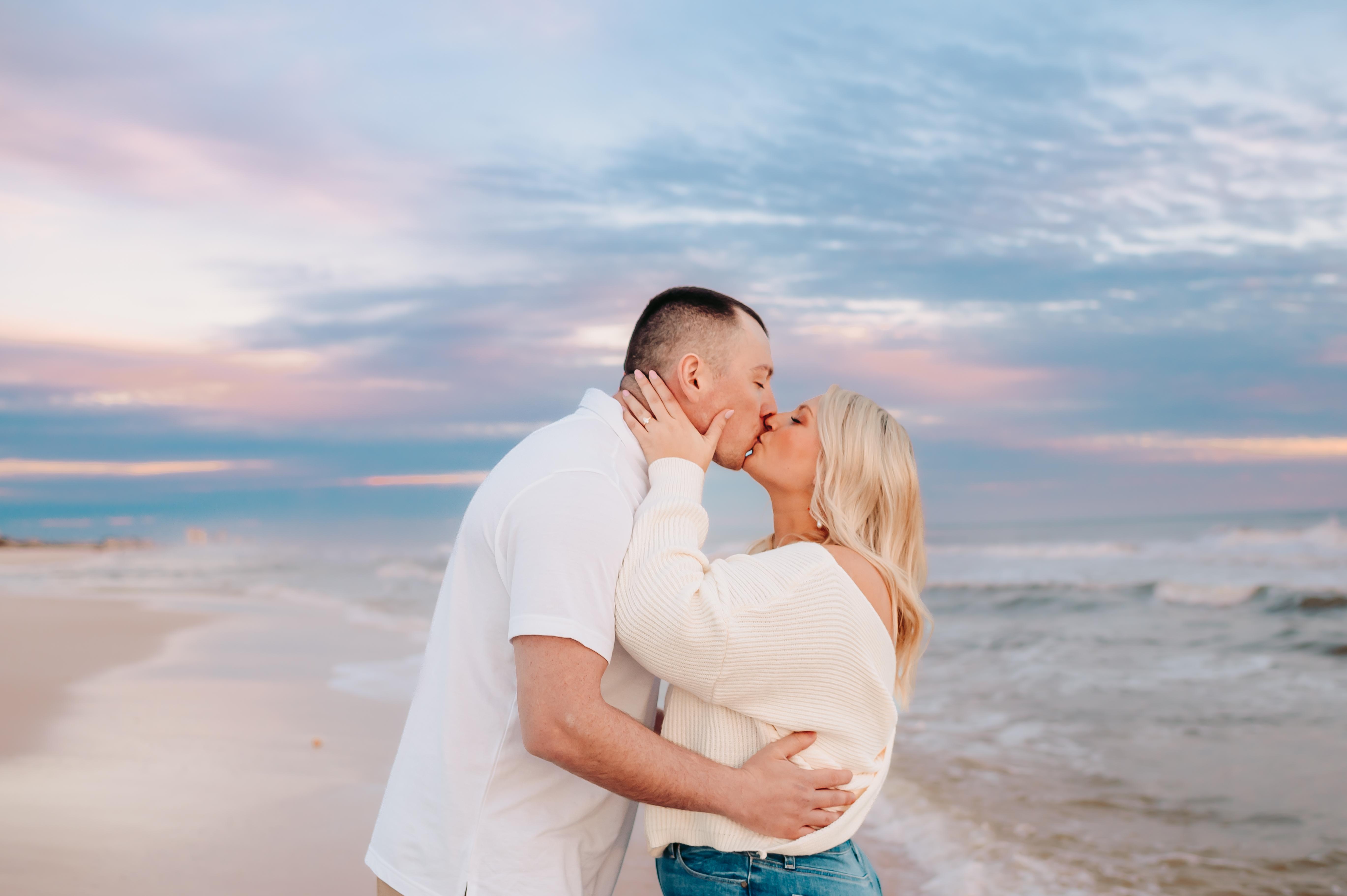 The Wedding Website of Danielle Hansford and Tyler Wright