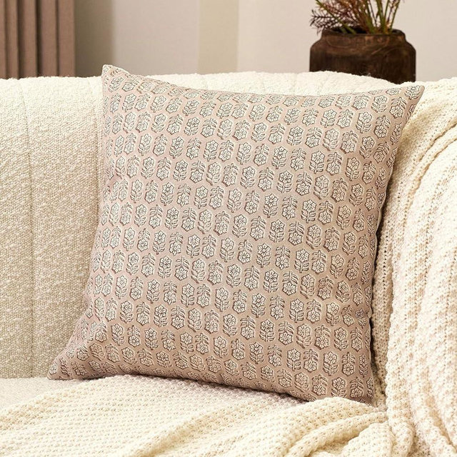 Amor Virisso Floral Pillow Covers 18x18 Couch Pillows for Living Room Farmhouse Neutral Pillow Covers Decorative Throw Pillow Covers Accent Sofa Pillows 1PC, Cloud Cream