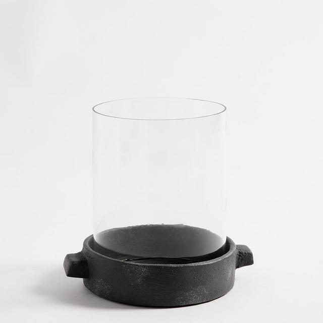 Artisan Hurricane, Black, Medium 9"