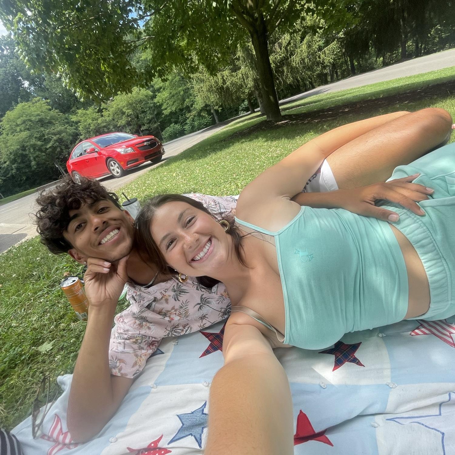 Cute picnic date