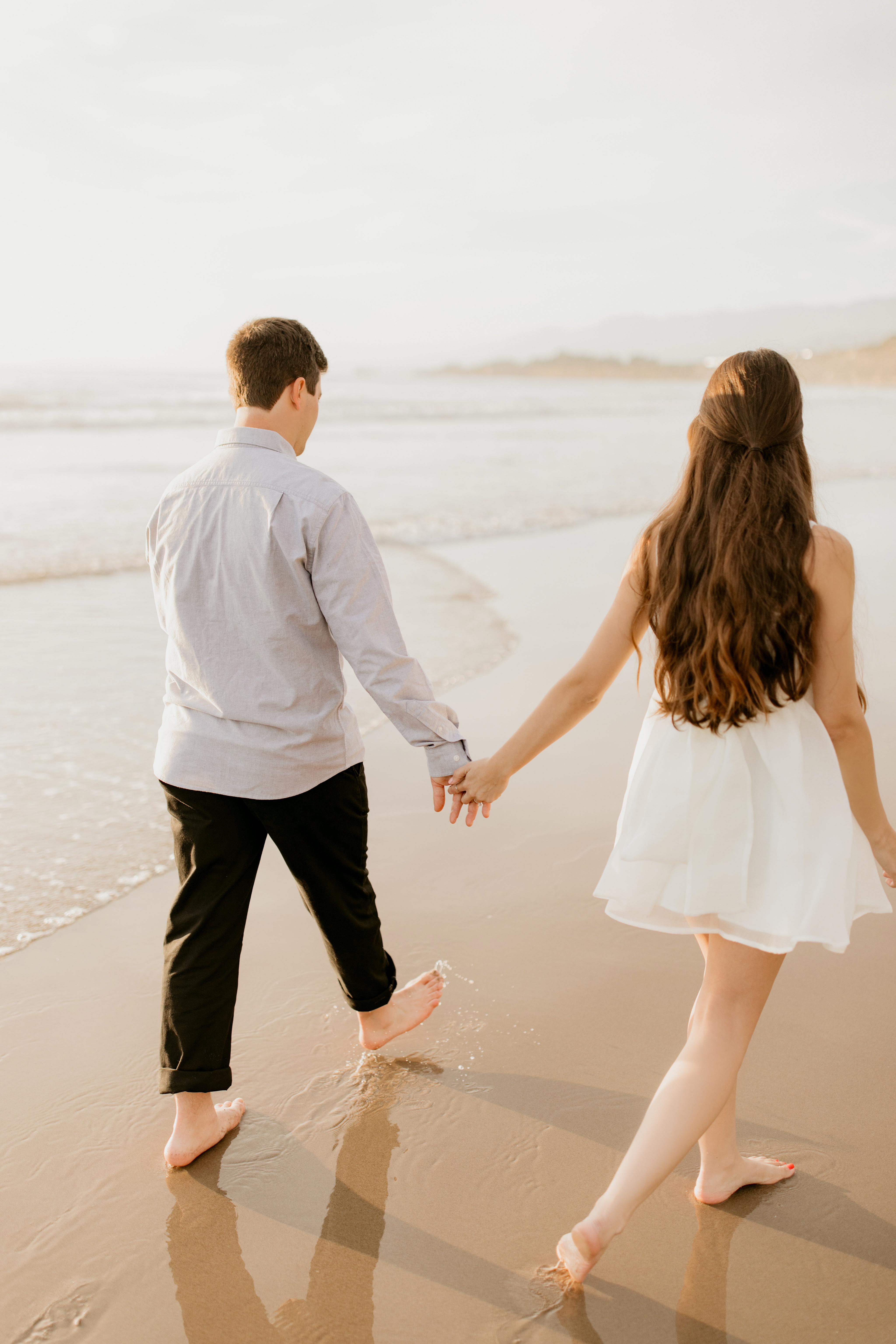 The Wedding Website of Lizzie Rhoden and Zac Brown