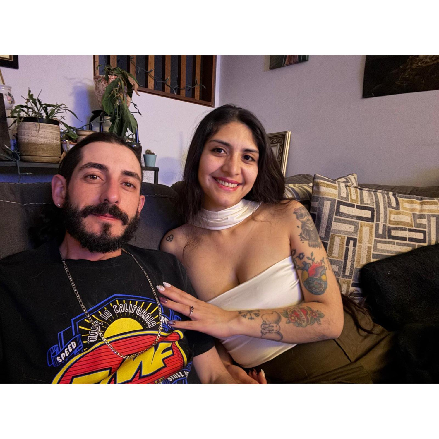 Durante la planeacion de la boda, nos tomamos esta foto en Marzo, 2025.