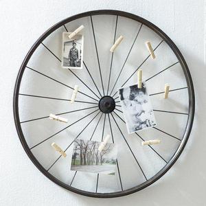 Millanocket Metal Wheel Photo Holder Wall Decor