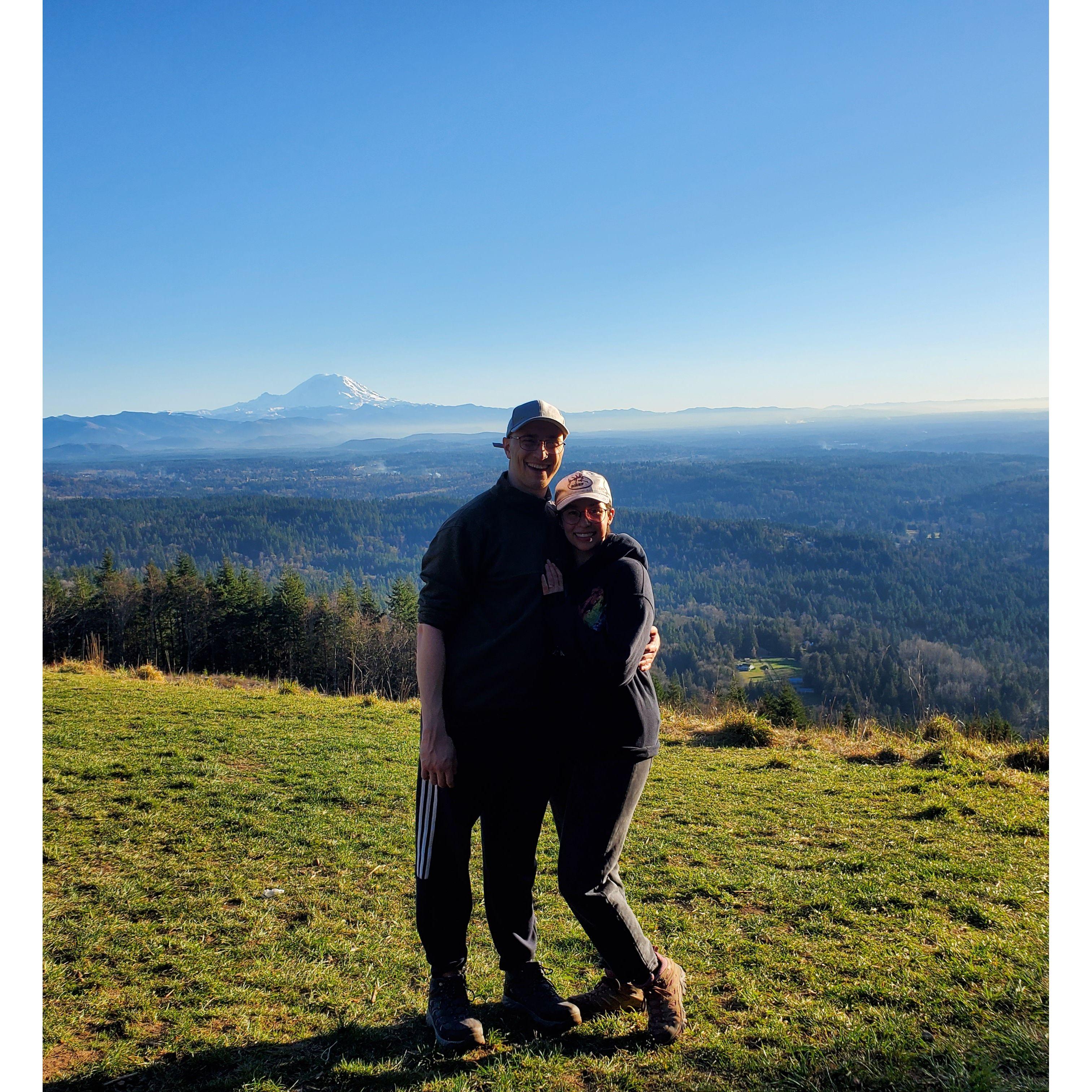 A Washington hike with Mt Rainier in the backdrop