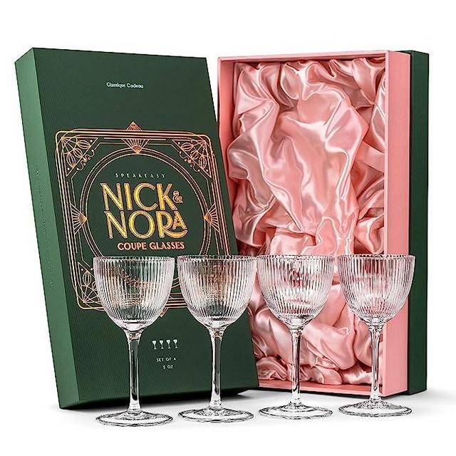 Vintage Art Deco Nick and Nora Coupe Glasses | Set of 4 | 5 oz Crystal Ribbed Cocktail Glassware for Drinking Classic Gin, Whiskey, Vodka Bar Drinks | Retro Long Stemmed Barware Goblets