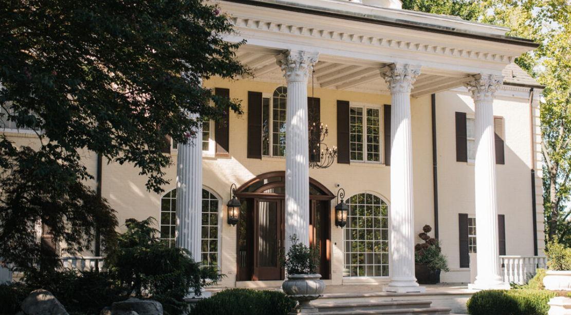 The Wedding Website of Victoria Trosper and Dusty Eliopulos