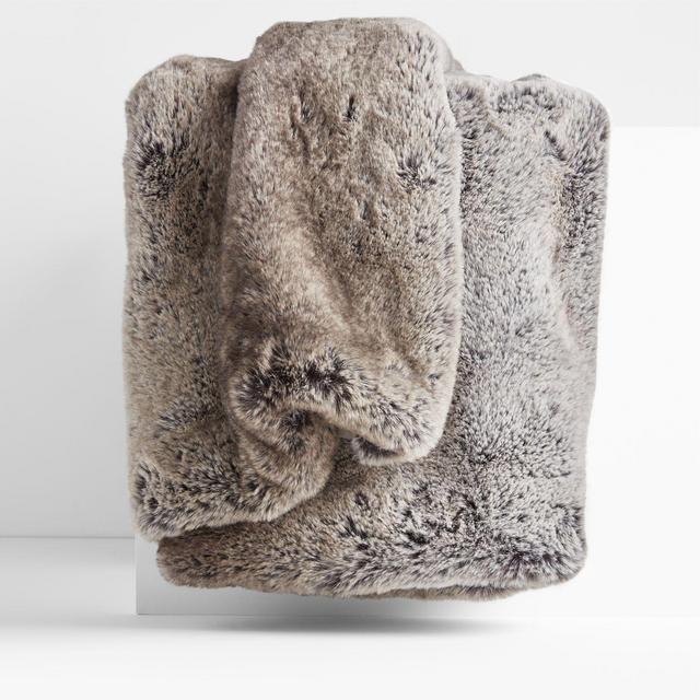 Grey 70"x55" Faux Fur Throw Blanket