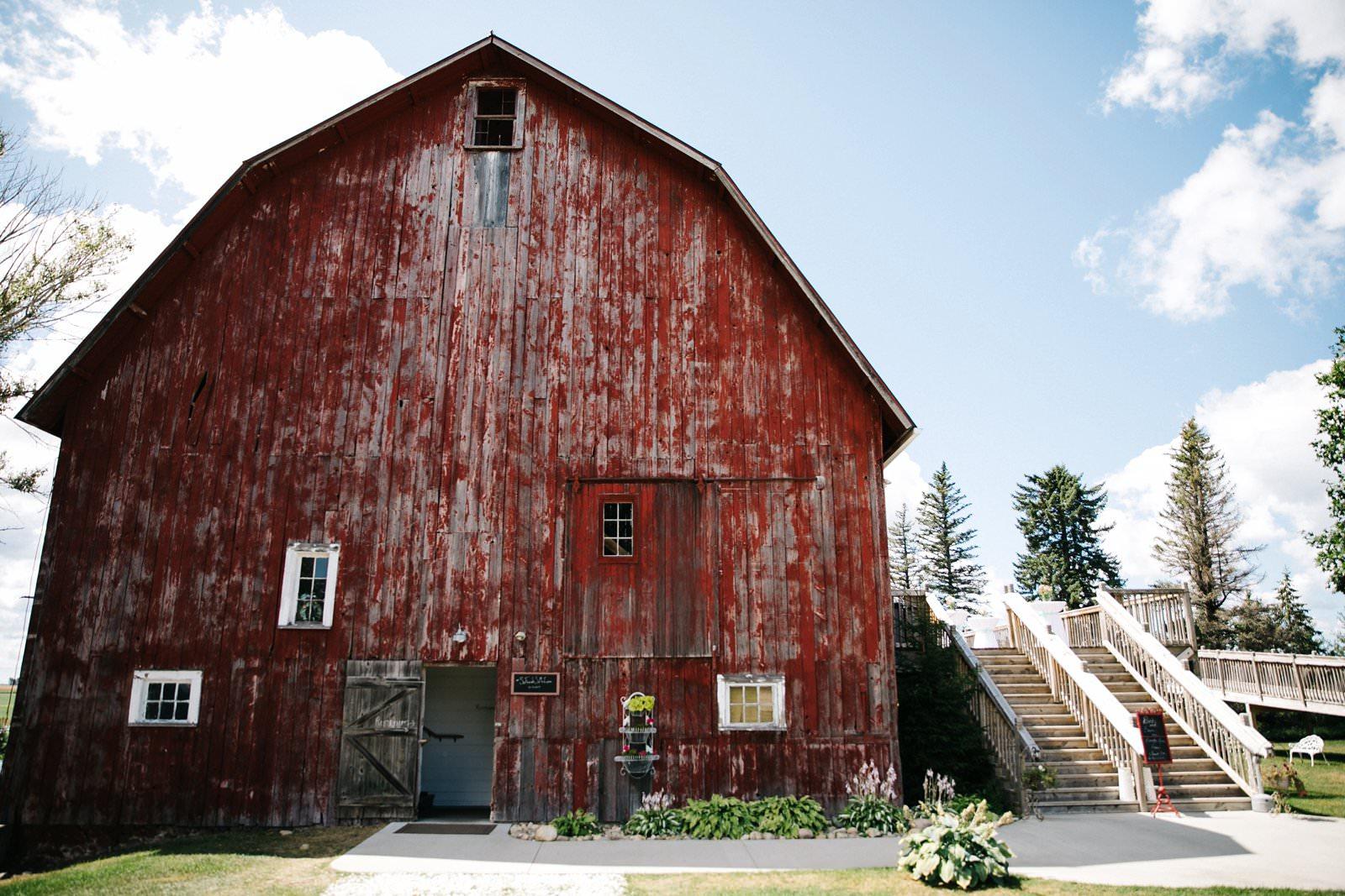 The Wedding Website of Molly Bartley and Brendon Poll