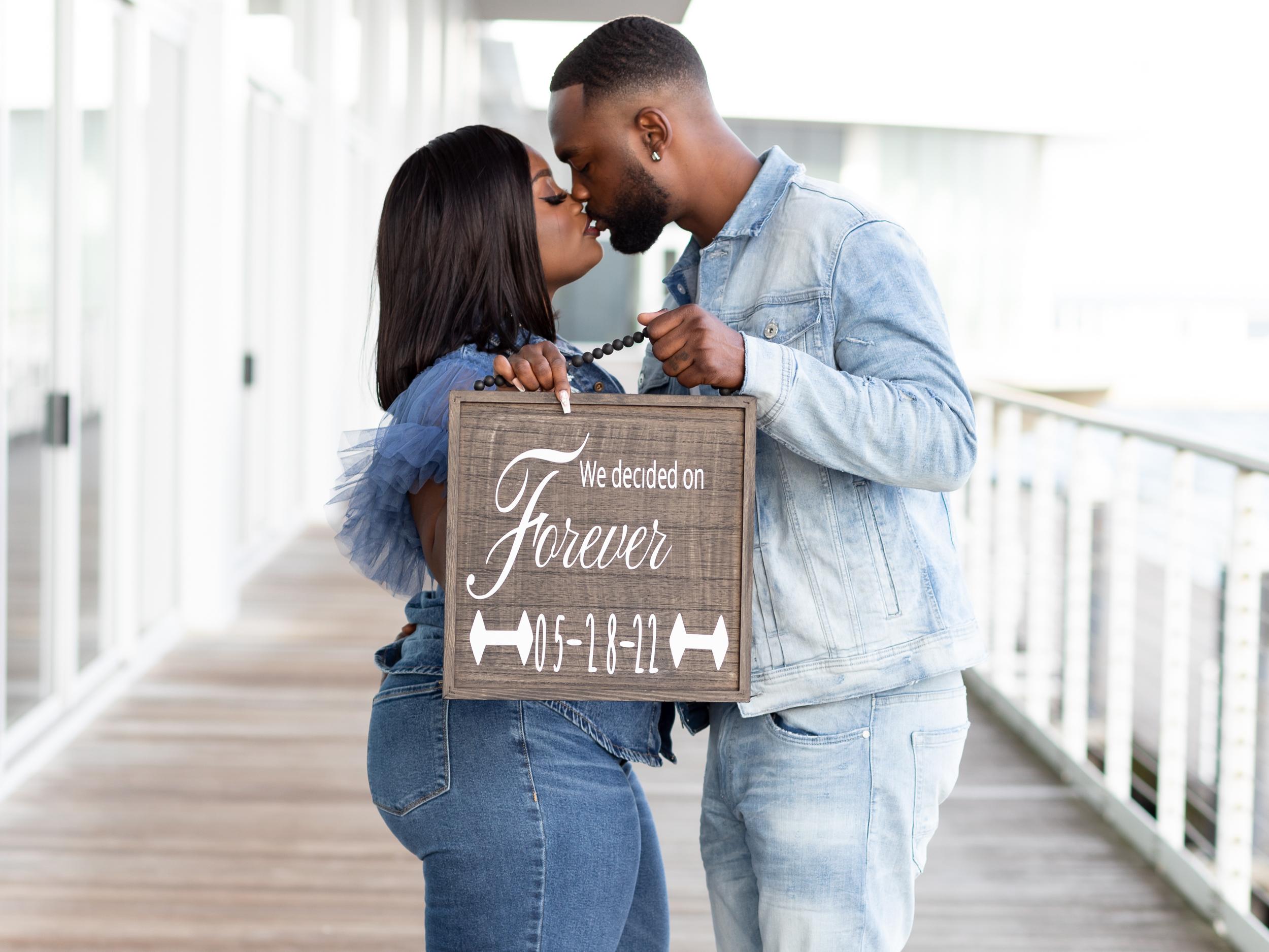 The Wedding Website of Brandi Dyson and Diamond Eichelberger