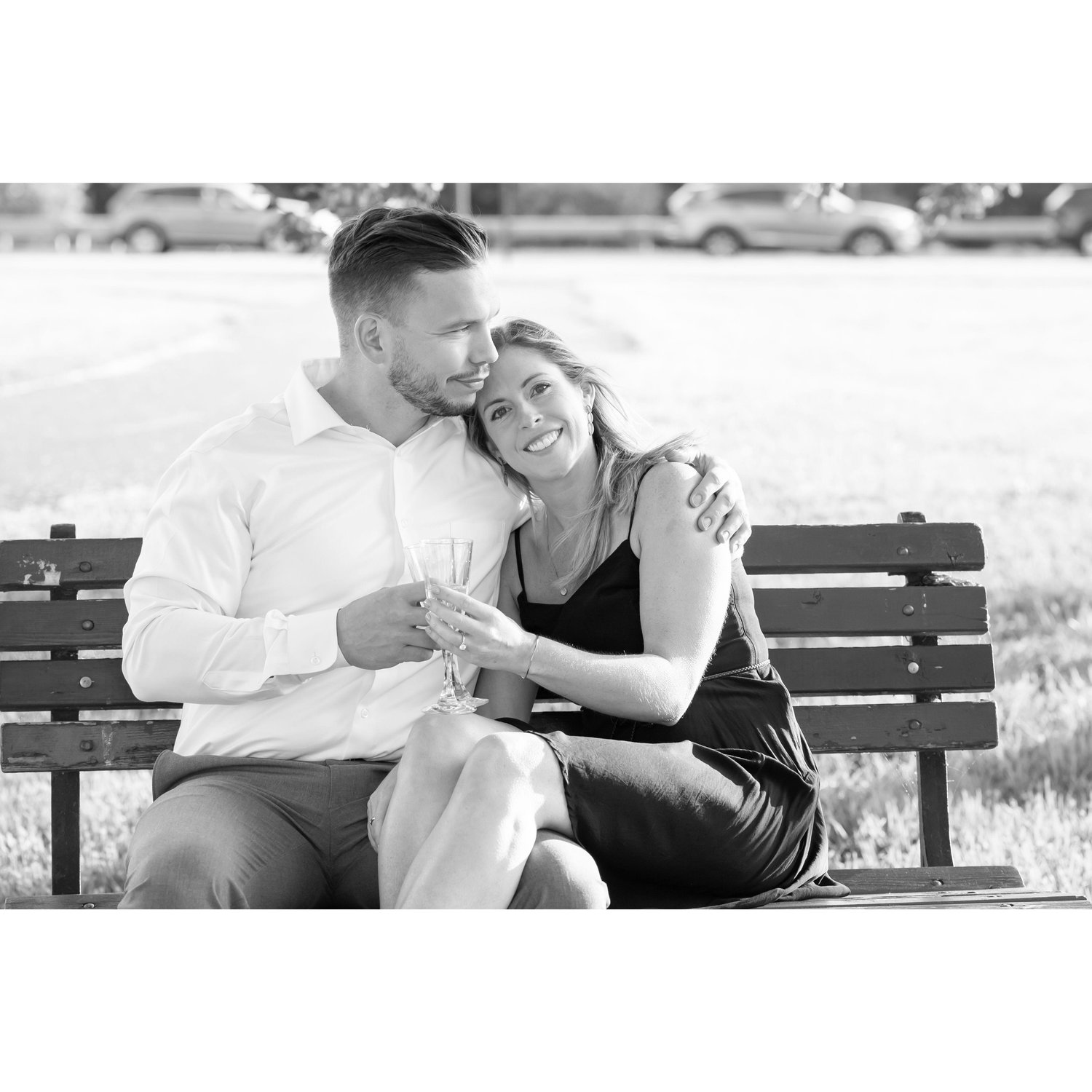 Testing out our best angles with our wedding photographer (2/7)