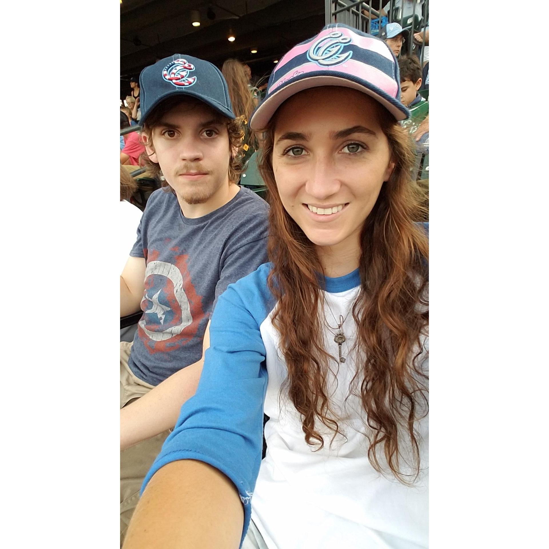 We LOVE going to the Corpus Christi Hooks baseball games with Granna and Bampa! 
2017