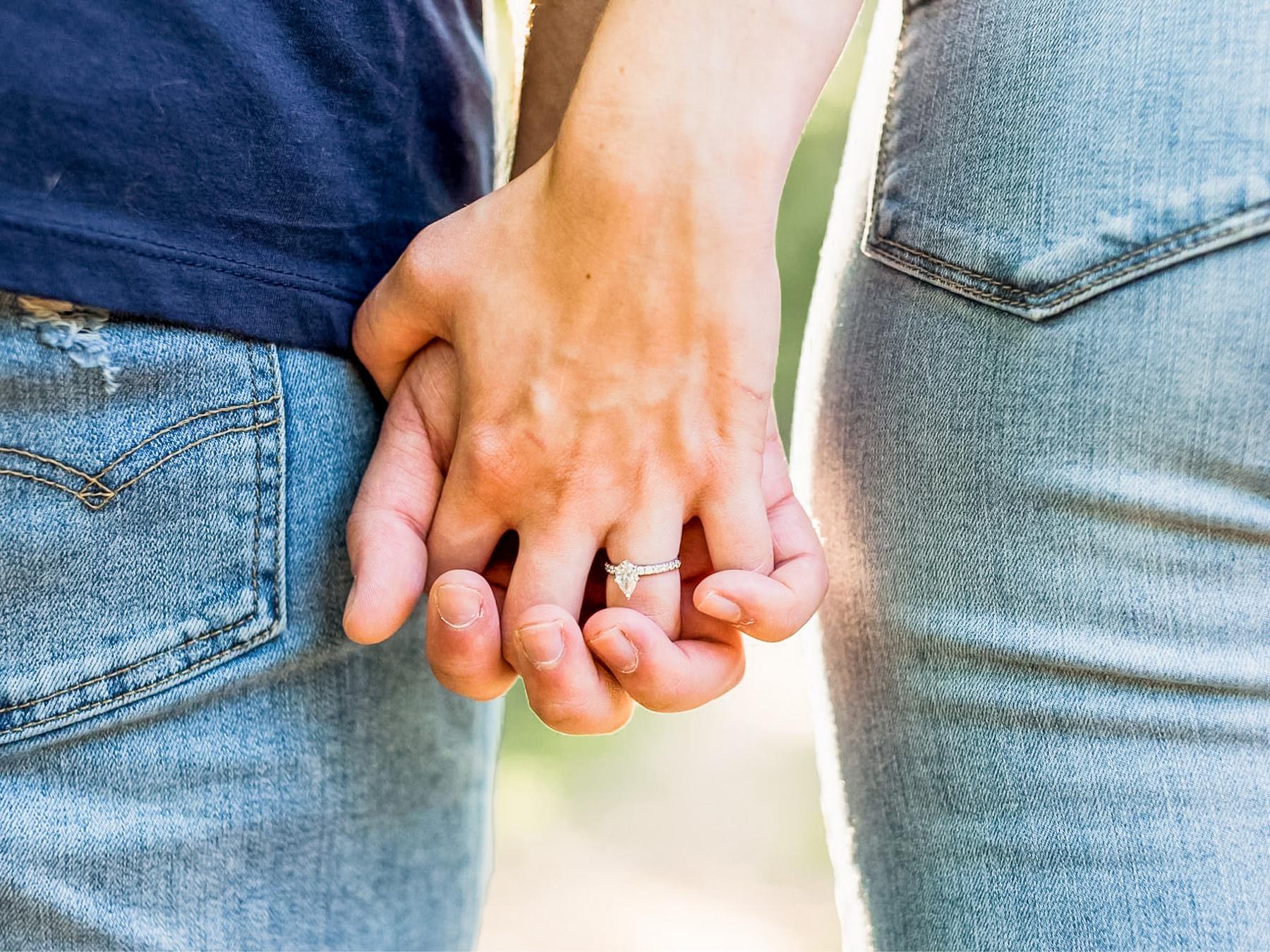 The Wedding Website of Amber O'Laughlin and Matthew Schnitzler