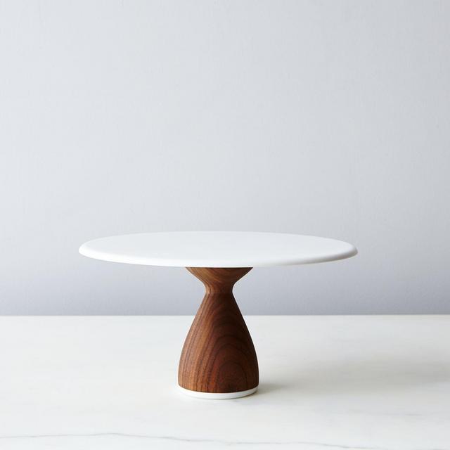 Walnut Cake Stand