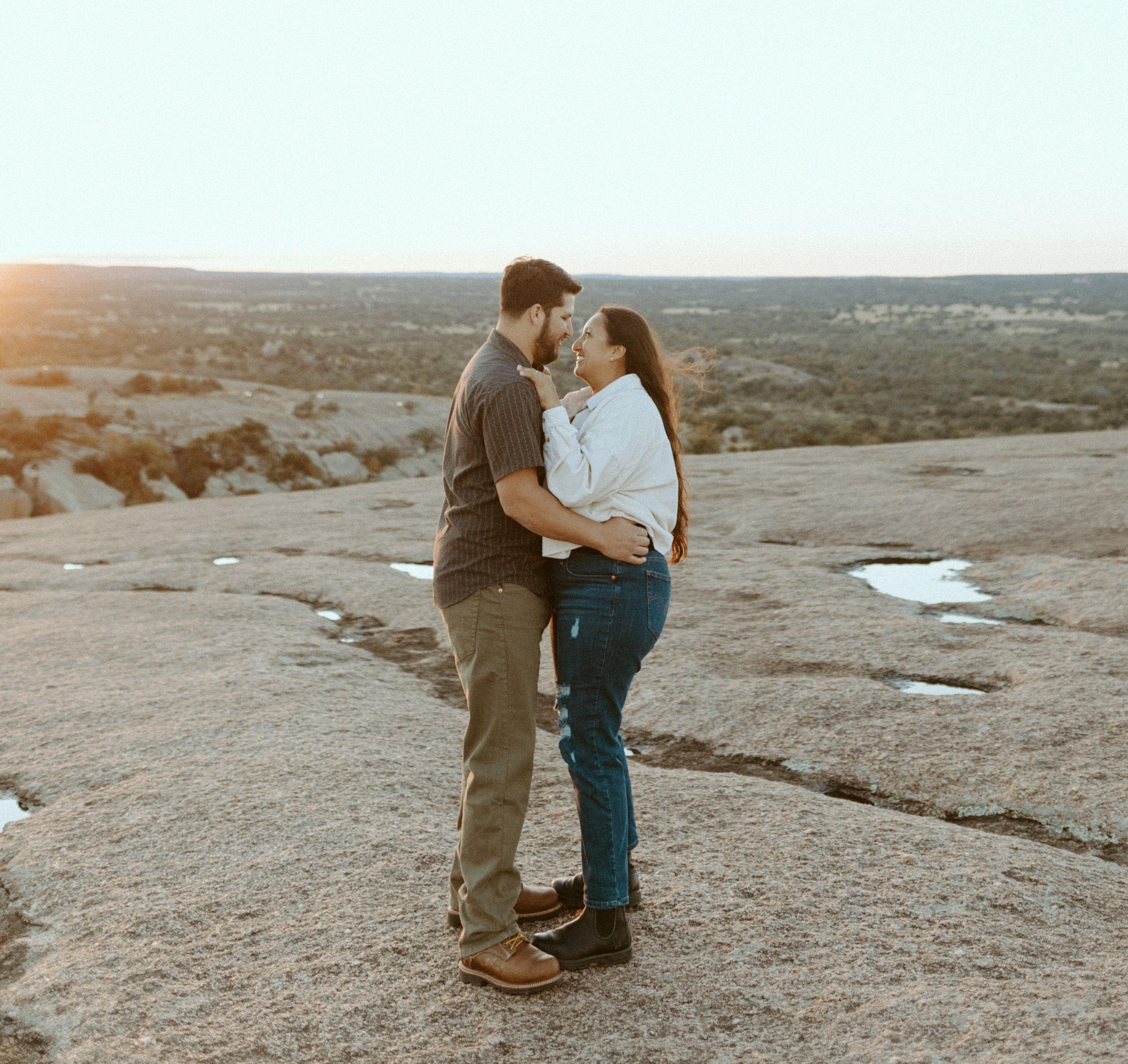 The Wedding Website of Victoria Garcia and Ernesto De La Garza