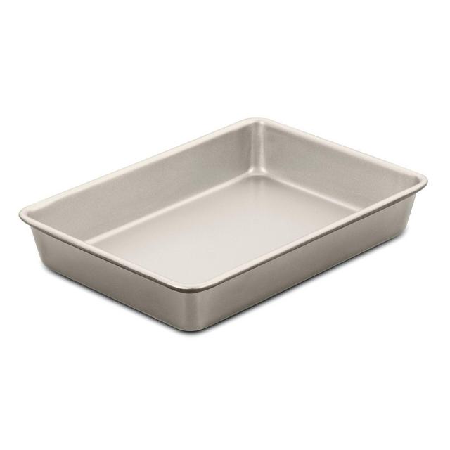 Cuisinart Chef's Classic 9" X 13" Non-Stick Champagne Color Cake Pan - AMB-139CPCH